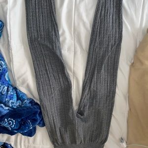 Gray leggings